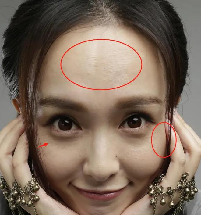 黑眼圈痘印粉刺一览无余这才叫真实！凯发k8登录大批明星定妆生图曝光(图11)