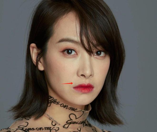 黑眼圈痘印粉刺一览无余这才叫真实！凯发k8登录大批明星定妆生图曝光(图14)