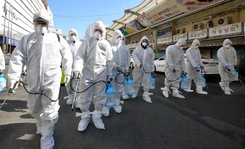 ！香港现新冠病毒变异株陈奕迅已确诊凯发K8旗舰店APP一周31人死亡(图4)